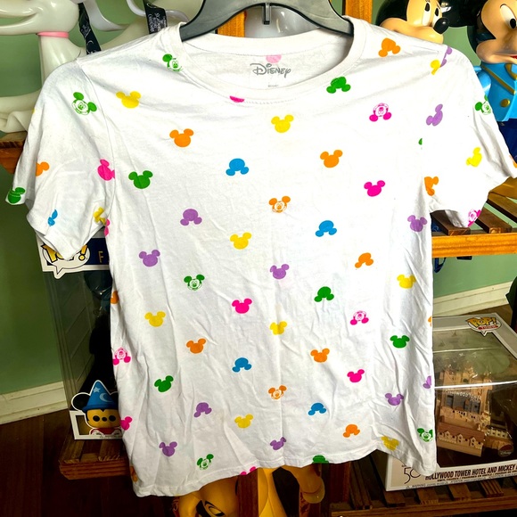 Tops - Disney multi-color Mickey icon tshirt